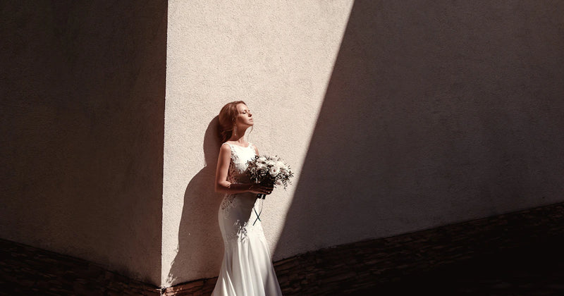 Minimalist Wedding Dress: 15 Styles for the Modern Bride