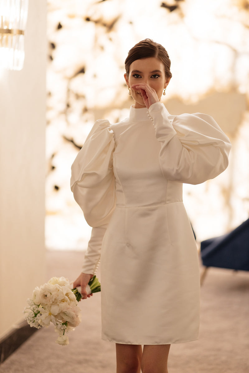 Robe de mariée en chiffon avec encolure carrée