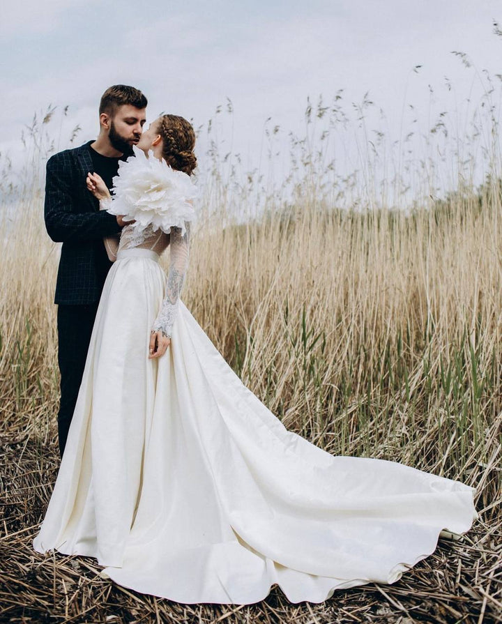 Feather_flower_wedding_dress_satin_skirt