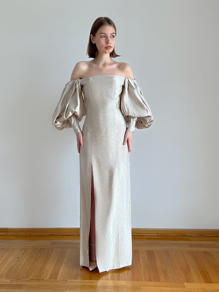 Goldy viscose jacquard wedding dress, front view