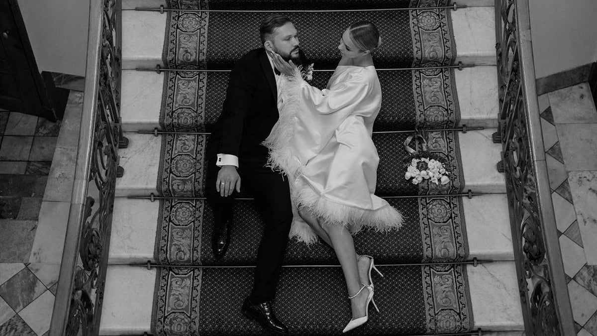 Le Pouvoir de la Personnalisation : L'histoire de la robe de mariée unique de la mariée Daria