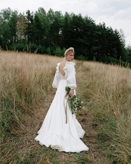 Corset wedding dress ruffled skirt
