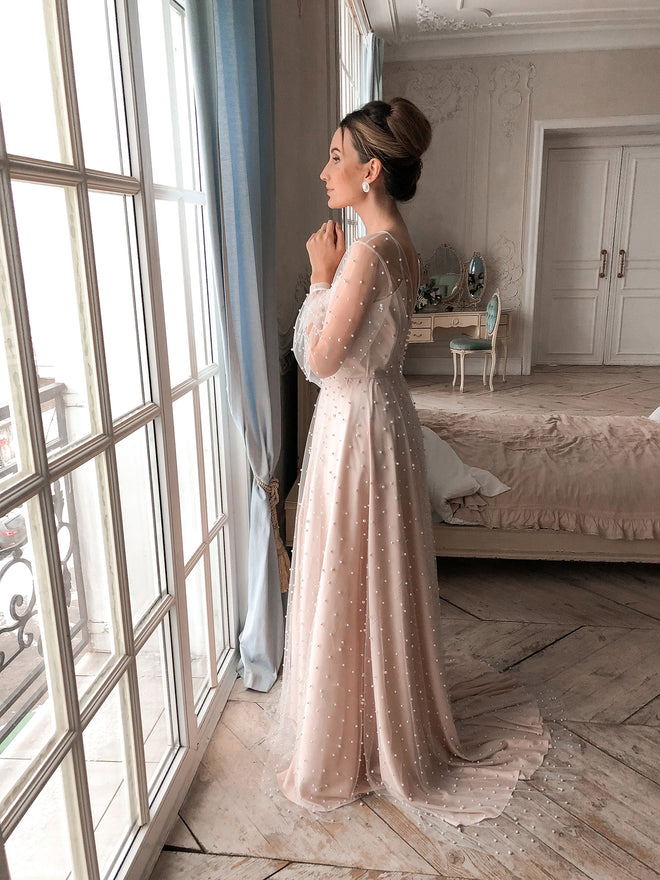 Beige_pearl_decorated_wedding_dress