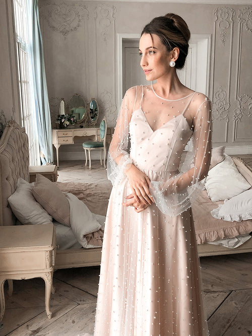 Beige_wedding_dress_bishop_sleeve
