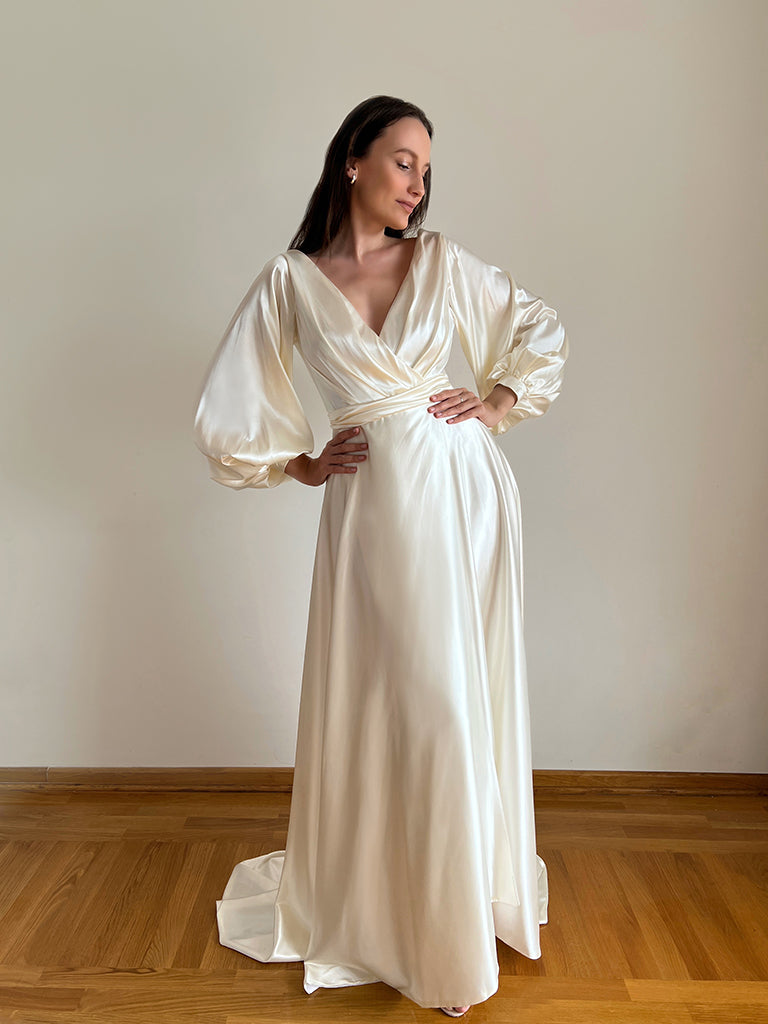 Ivory long sleeve satin wedding dress — Lutien Bridal