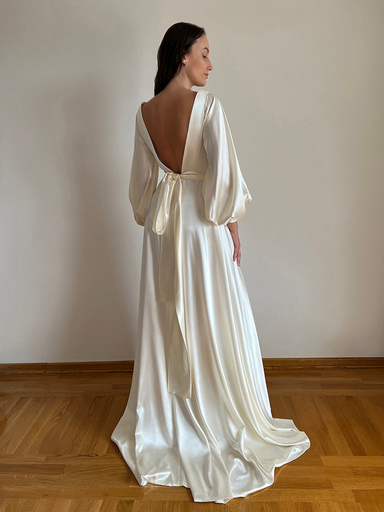 Ivory wedding dress long sleeve