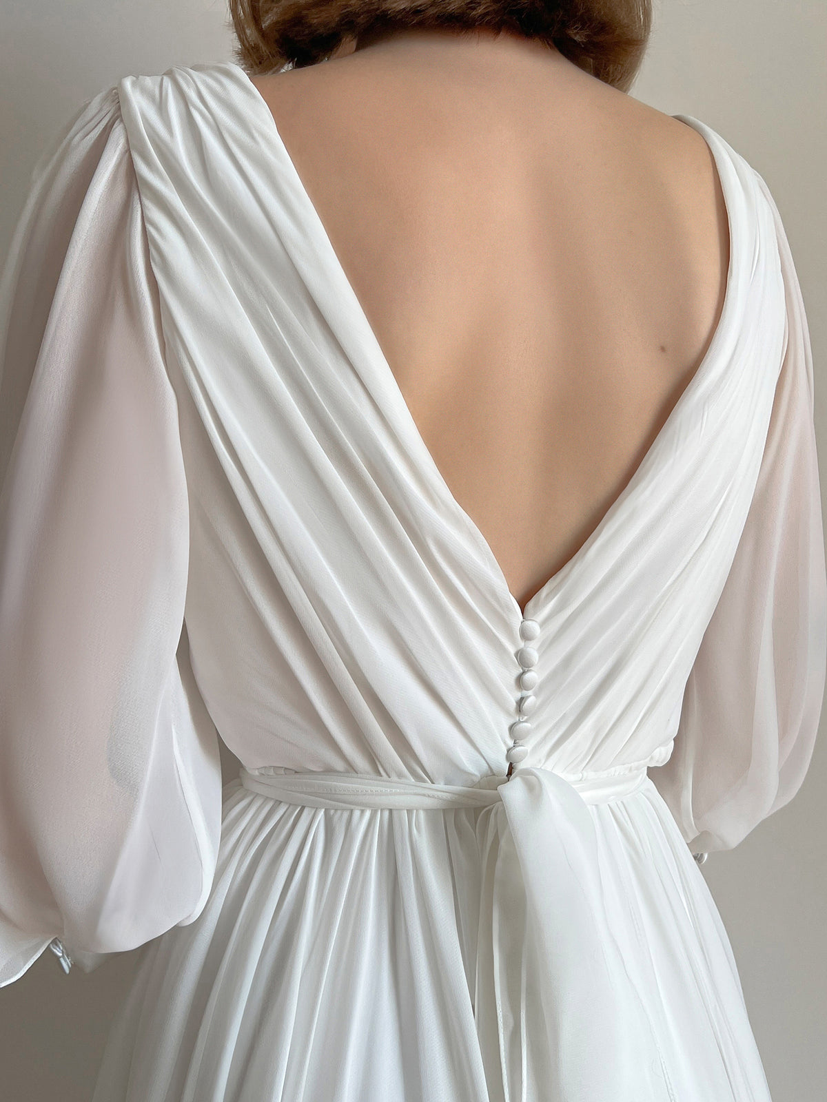 Rachel wedding dress V-back with fabric-covered buttons