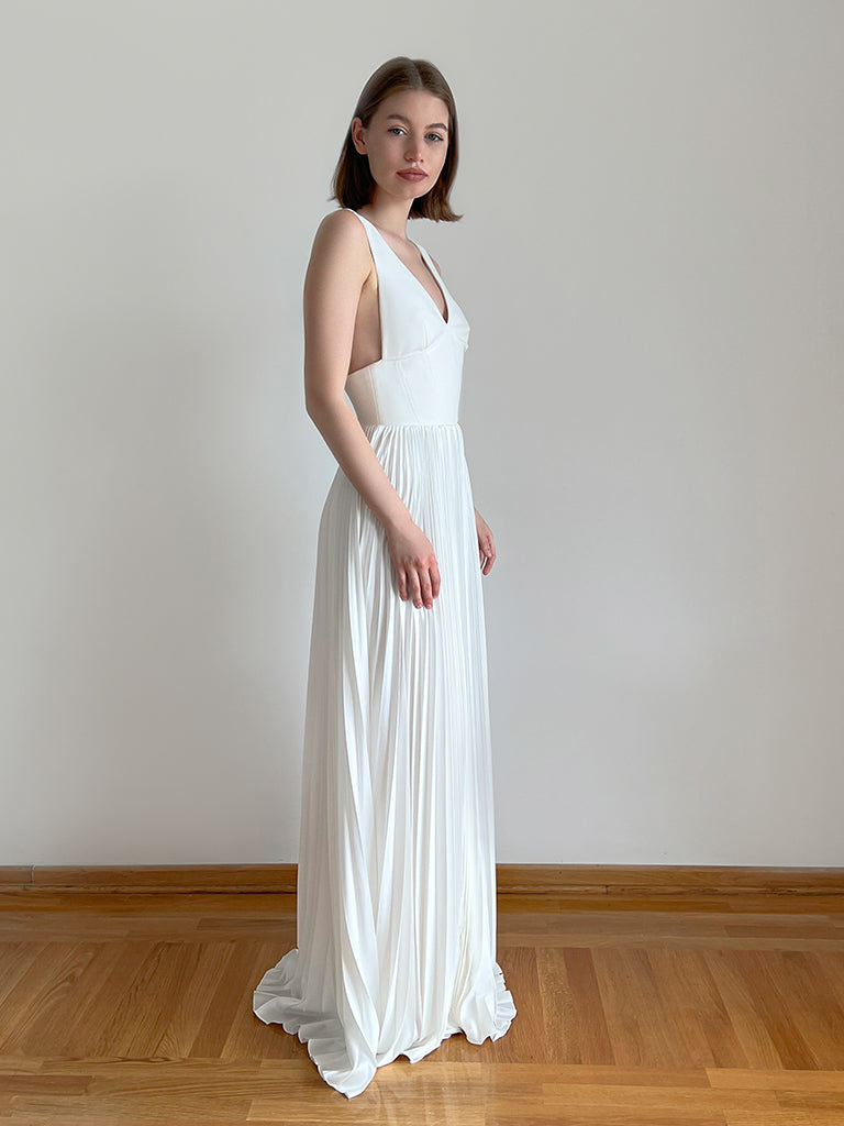 Pleated wedding dress with crepe top, detail view
