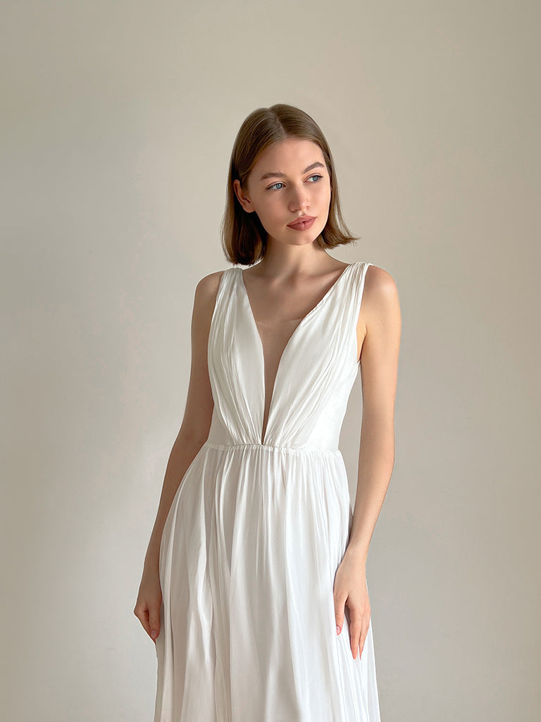 Sleeveless chiffon wedding dress with A-line skirt — Lutien Bridal Mistral